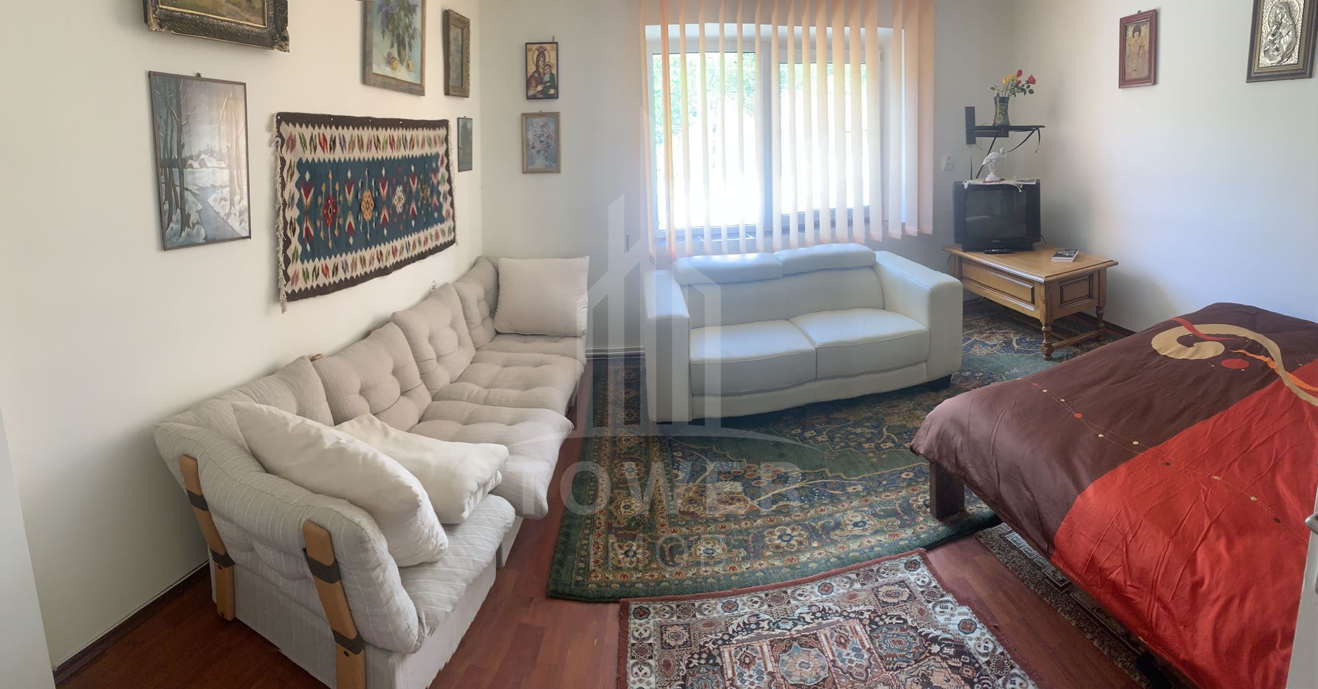 Casă în centrul Cisnădioarei cu 243mp de locuit și teren de 936mp - Poză 29