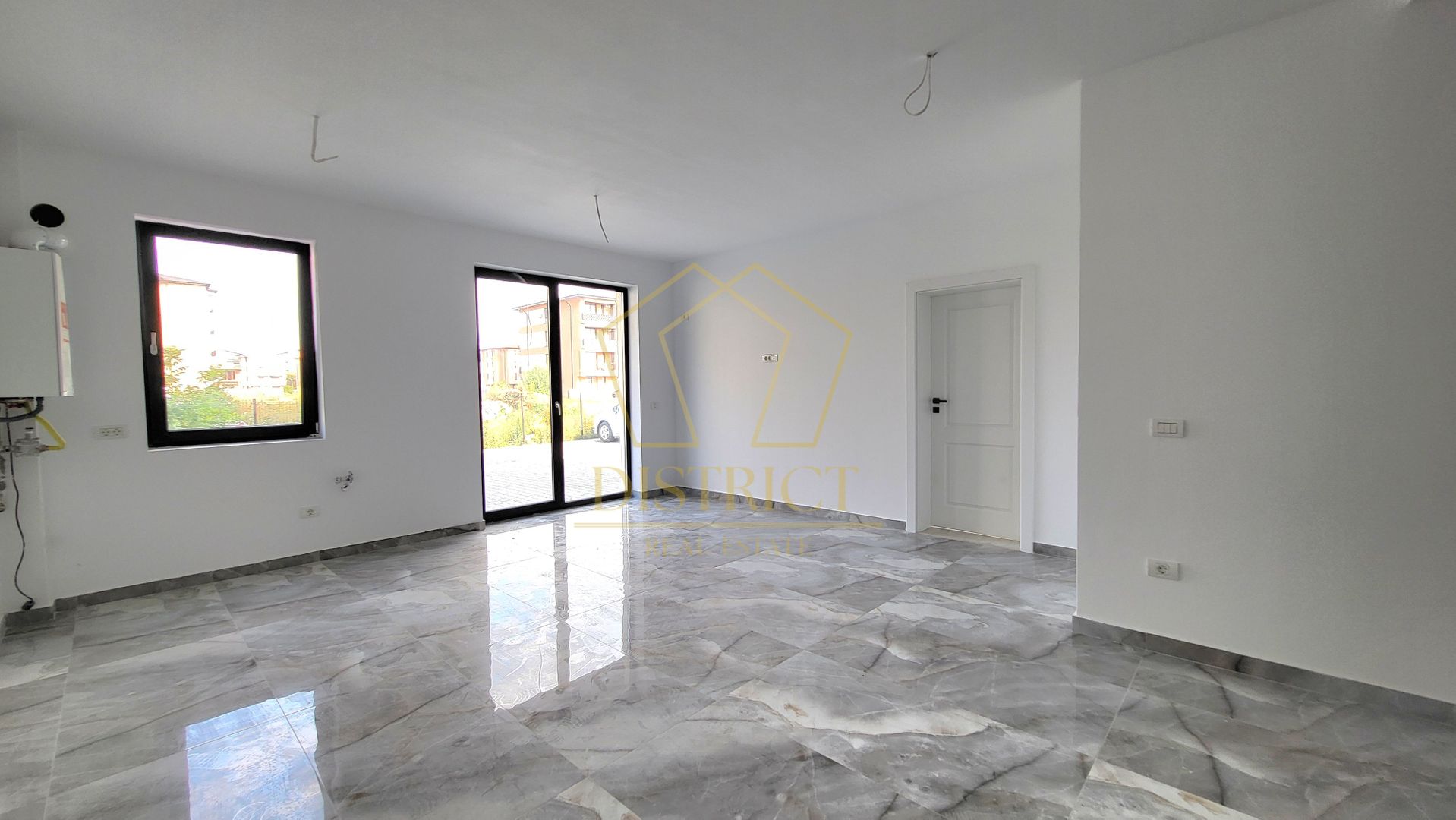 Apartamente cu 2 camere finalizate in Giroc langa ESO. - Poză 2