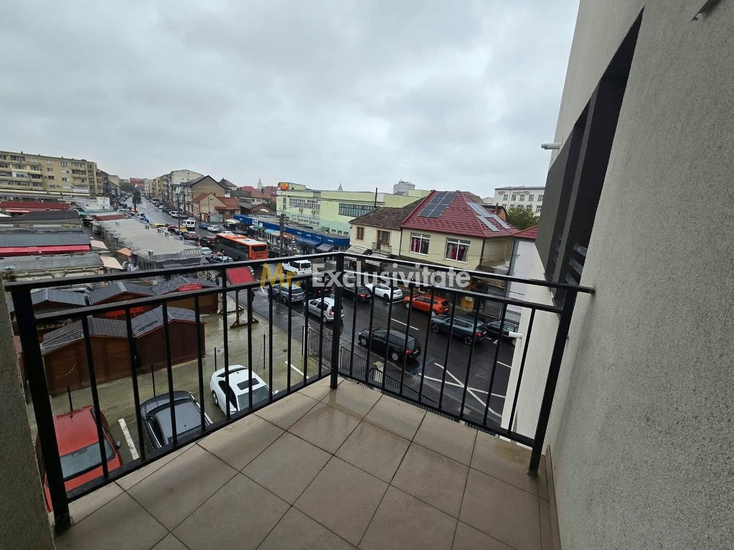 De vânzare apartament 3 camere, centru Satu Mare - Poză 14