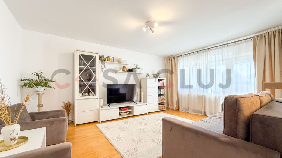 4 camere zona semicentrala, etaj intermediar, 100 mp utili! - Poză 1