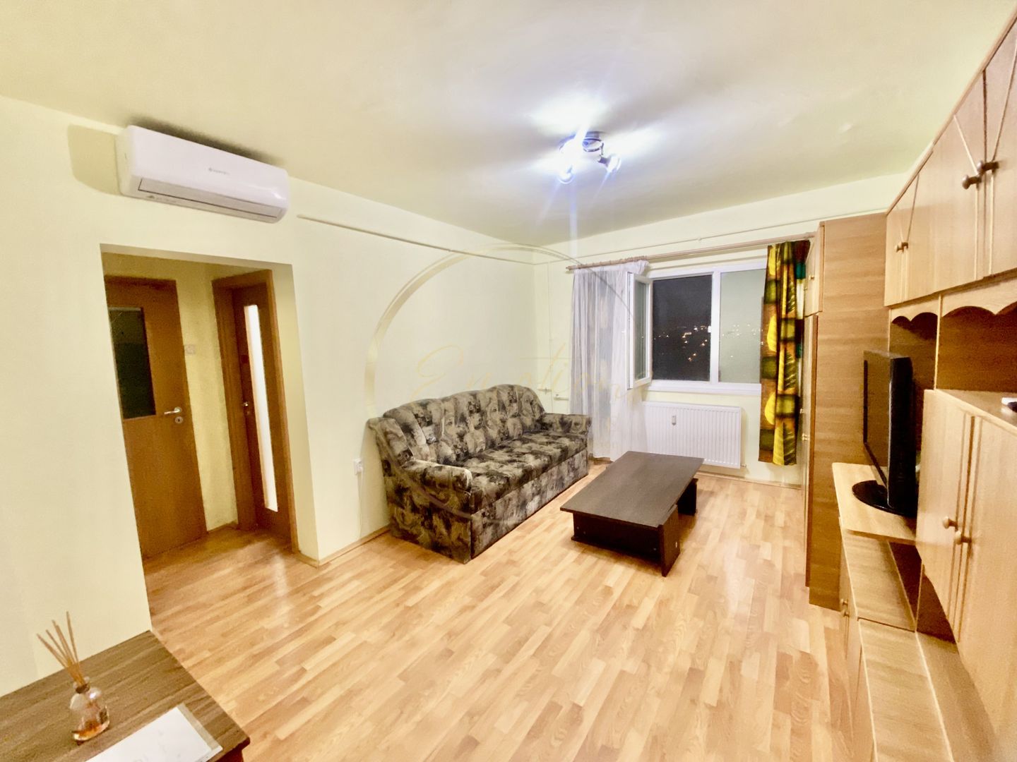 PRIVELIȘTE SPRE CENTRUL TIMIȘOAREI | Apartament 2 camere-Gheorghe Lazăr | OFERTĂ - Poză 1