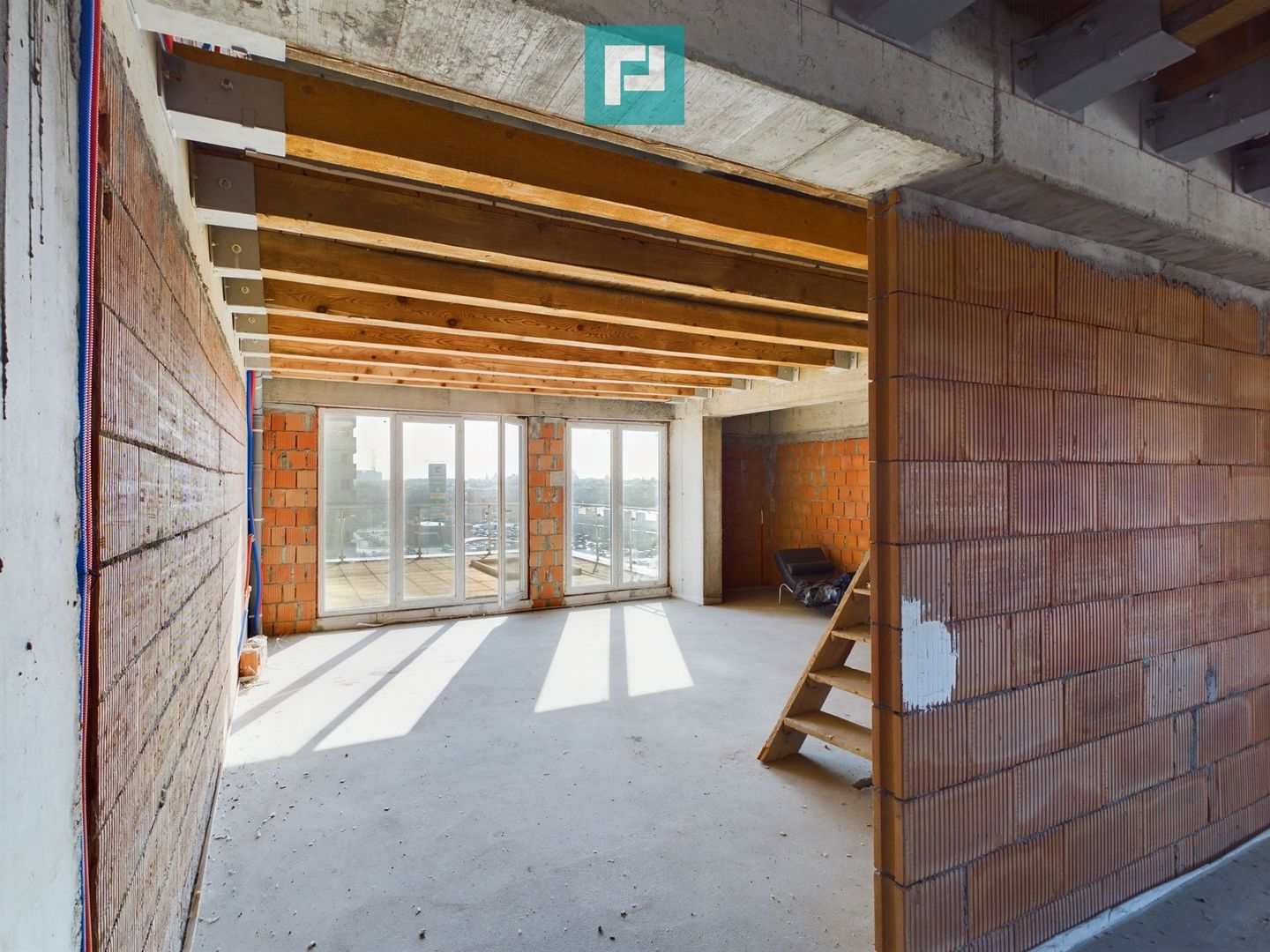 Penthouse ultracentral la Bermo Kaufland - Poză 4