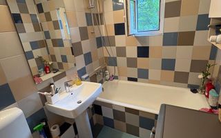 Apartament 3 camere - zona Gorjului cu centrala proprie - Poză 7