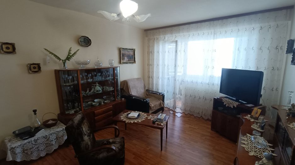Apartament 3 camere, 70 mp utili, balcon, zona Cetate, Alba Iulia - Poză 1