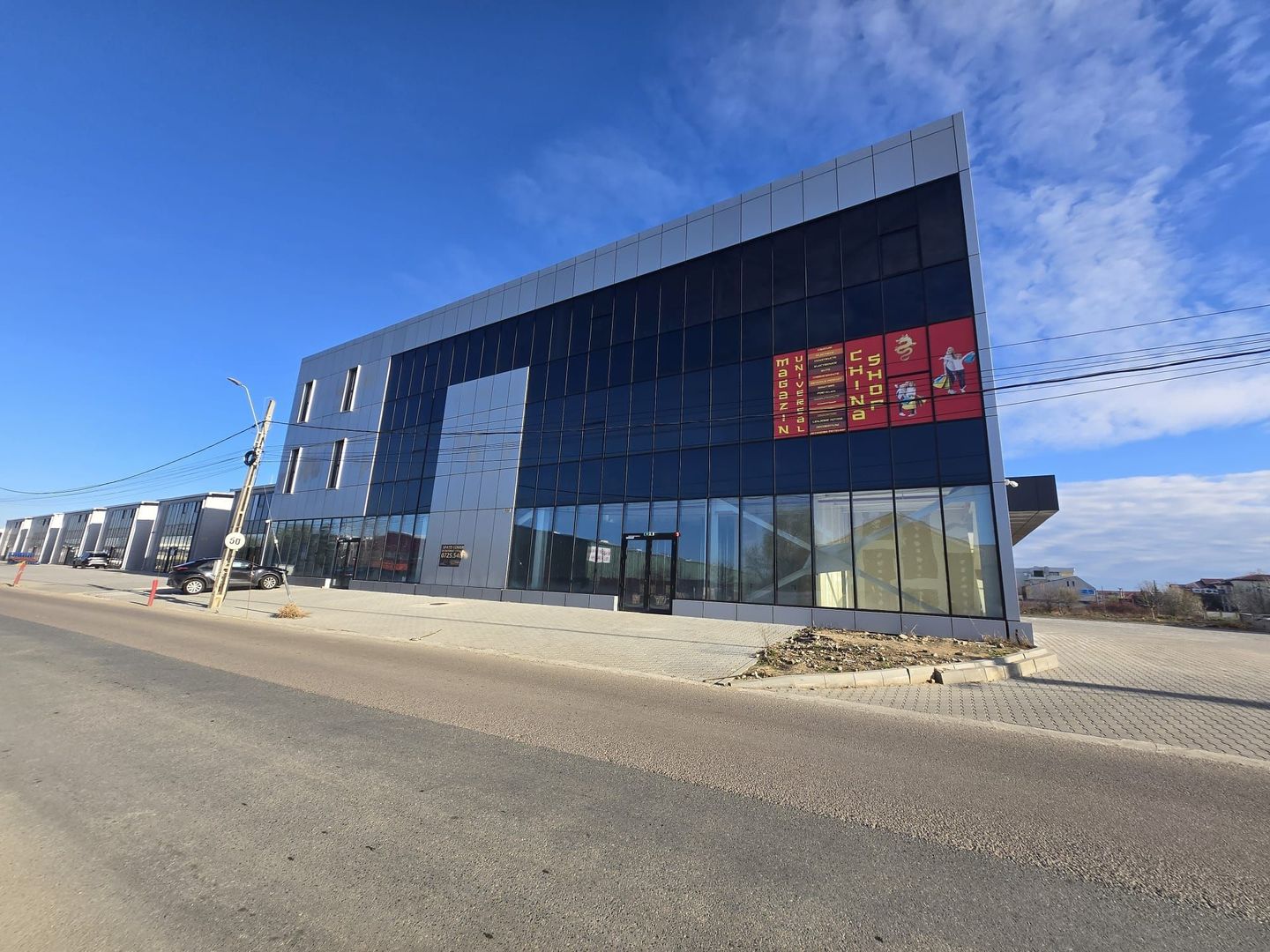 Spatiu comercial 300mp Cladire noua Stefanesti  A3 Lipit MEGA IMAGE - Poză 7