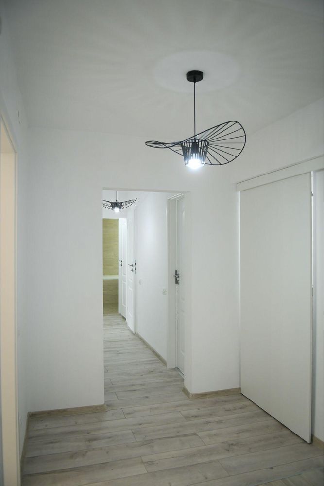 3 camere decomandat, instalatii noi, etaj 2, zona Sebastian - Poză 5