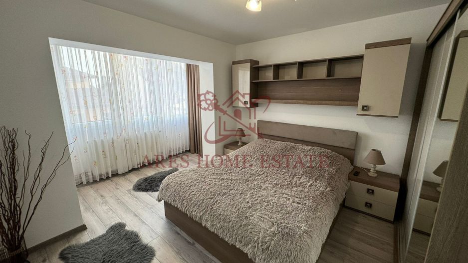 Zona Soarelui- Sud Plaza, 3 camere, 2 bai, etaj 1. Bucatarie inchisa. - Poză 3