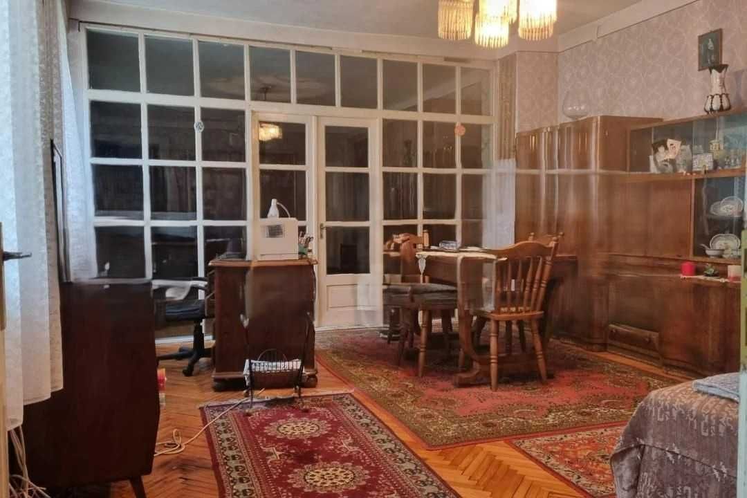 Casa de vanzare cu 4 camere, 110 mp, Satu Mare, zona 14 Mai - Poză 1