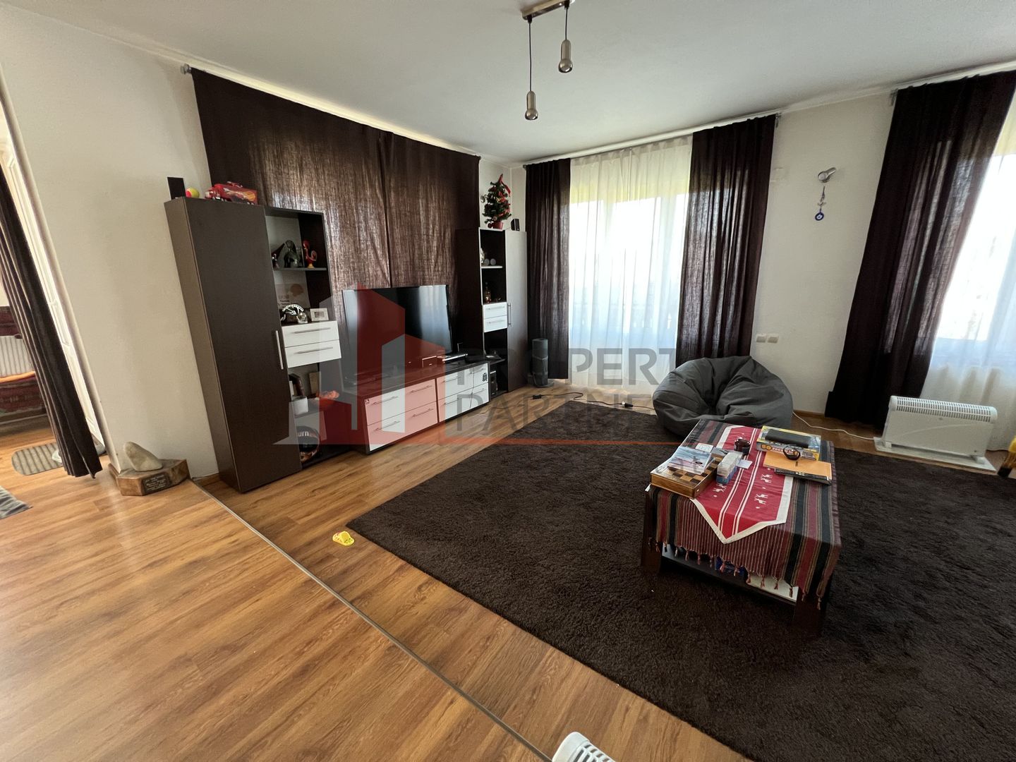 Casa de vanzare in Harman,Brasov. - Poză 2