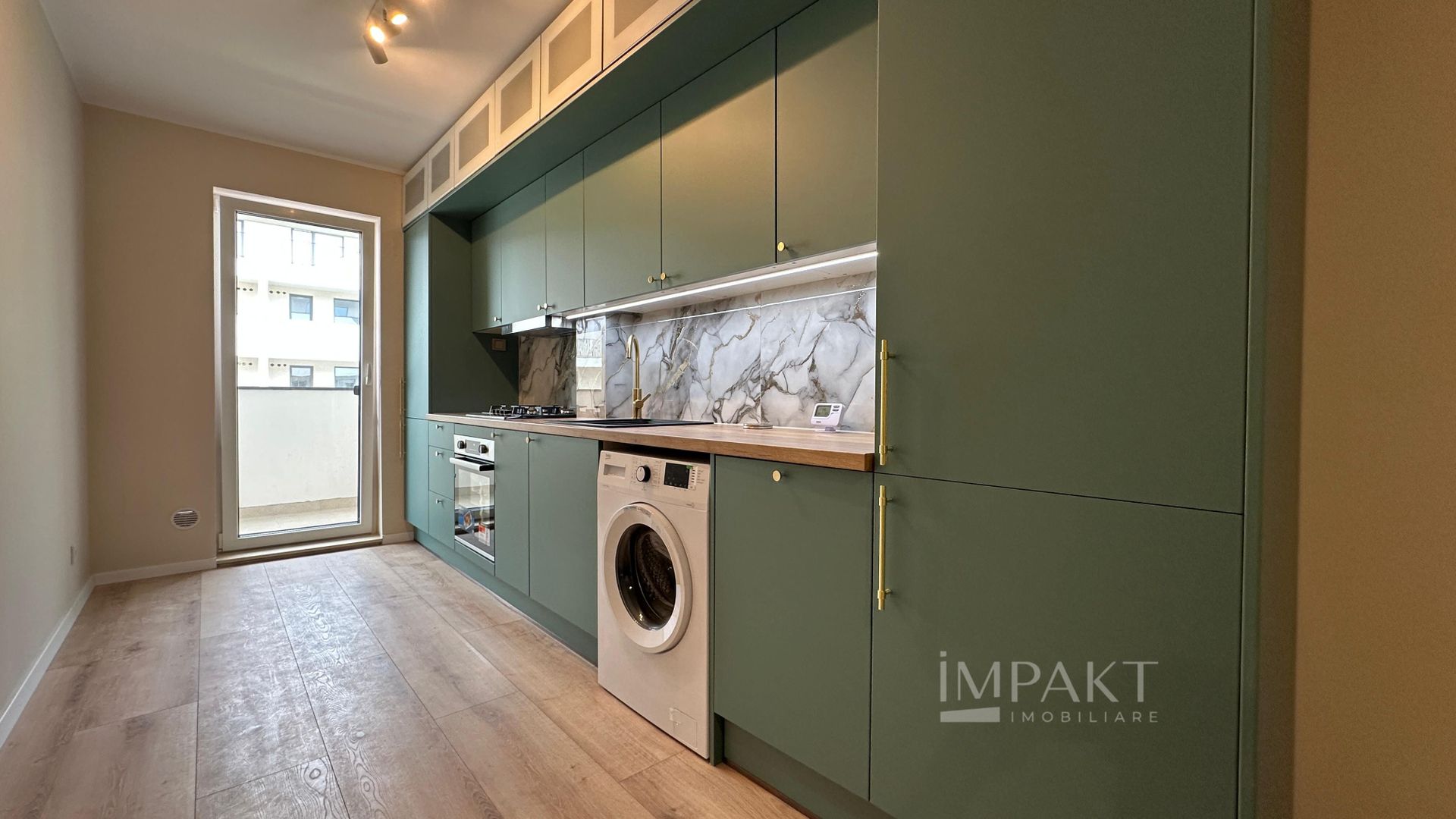 Apartament la cheie, 2 camere, balcon 10 mp – Eroilor, Floresti! - Poză 2