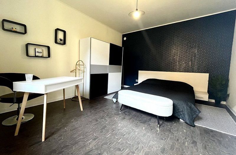 Apartament cu 2 camere, renovat si personalizat, in zona Centrala - Piața Traian - Poză 6