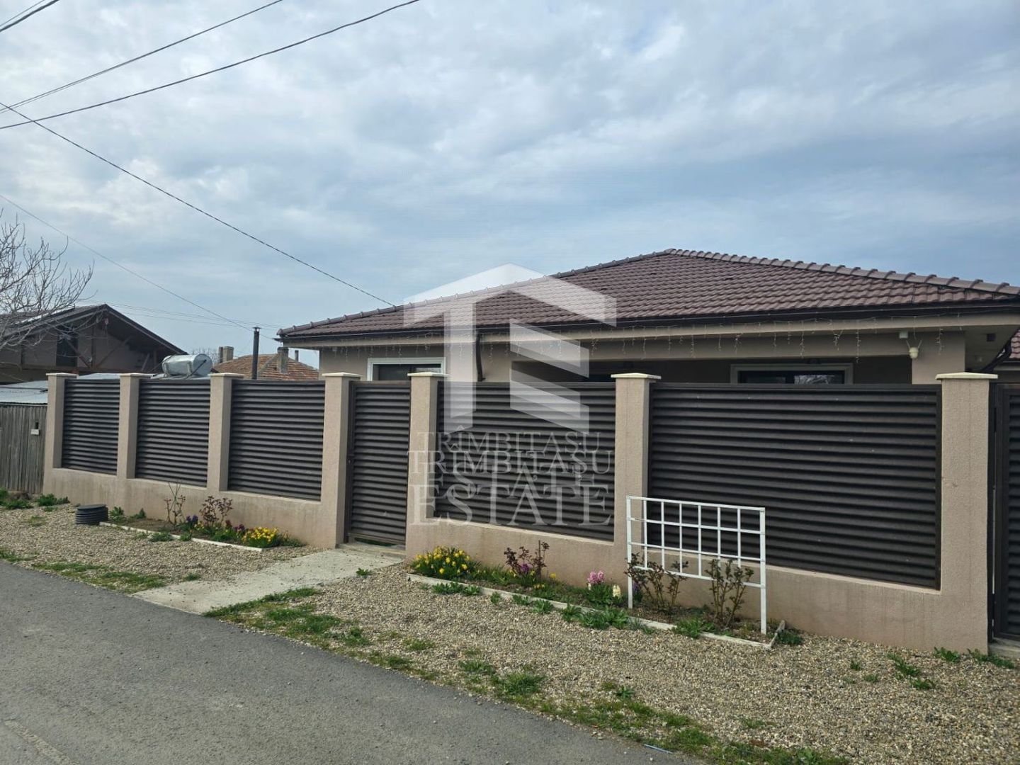 TUZLA - 3 camere | modern | lux | gata de mutat | complet mobilata - Poză 12