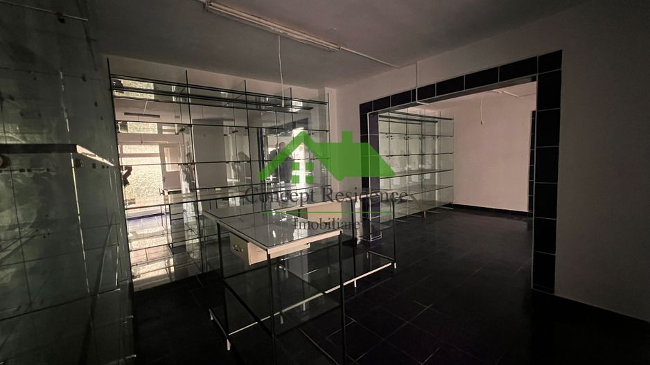 Spațiu comercial 50 mp, parter, B-dul Decebal – zonă stradală - Poză 3