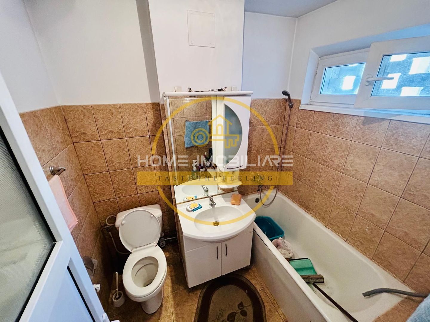 Etaj 3/ Apartament cu 2 camere/ Semidecomandat/ Zona Tatarasi - Poză 8