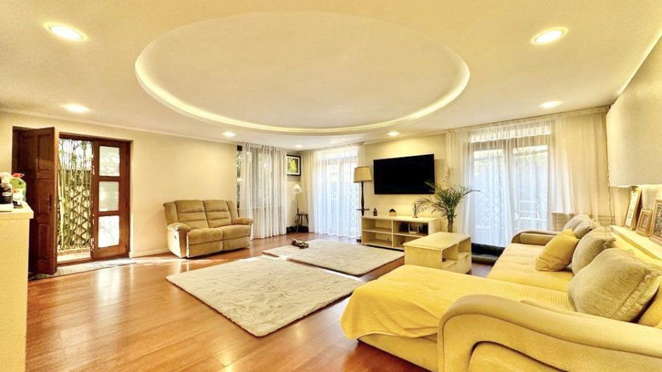 Casă deosebită pe 4 niveluri, renovată, lângă Parcul Tineretului şi metrou. - Poză 2