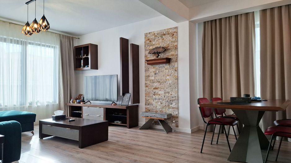 Vila cu 5 camere de vanzare, Paulesti - Poză 2