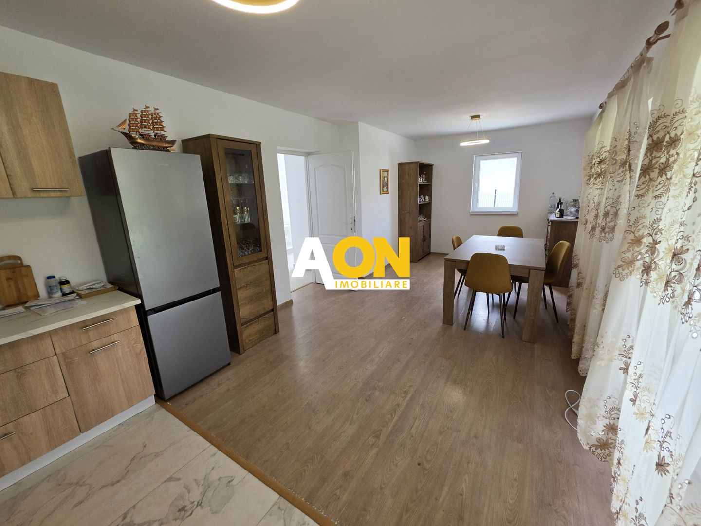 Casă nouă, 5 camere, 319 mp teren, toate utilitățile, Alba - Micesti - Poză 7