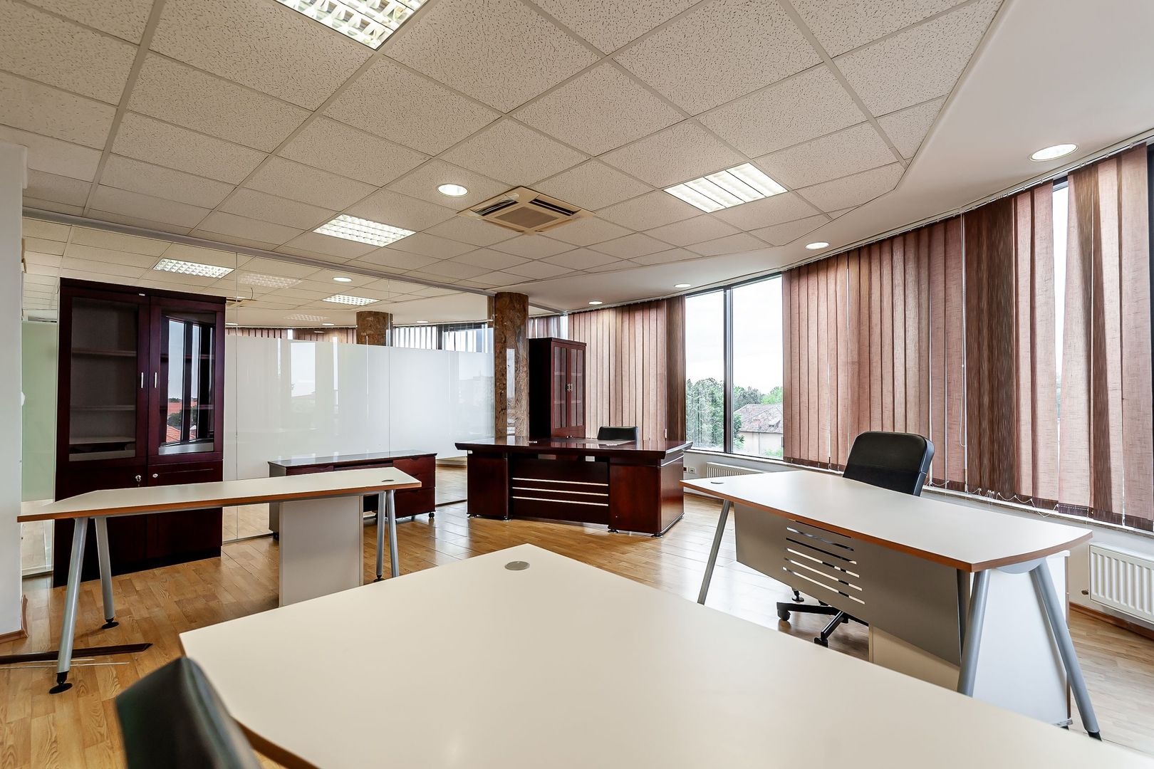 Închiriere spațiu de birouri premium în centru Arad - Poză 5