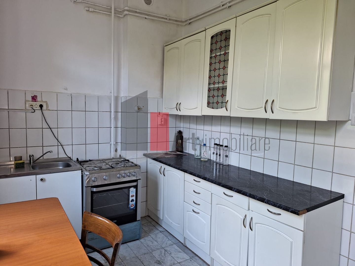Apartamentul "KORTER" , et. 2 in vila, SINGUR PE ETAJ - Poză 15
