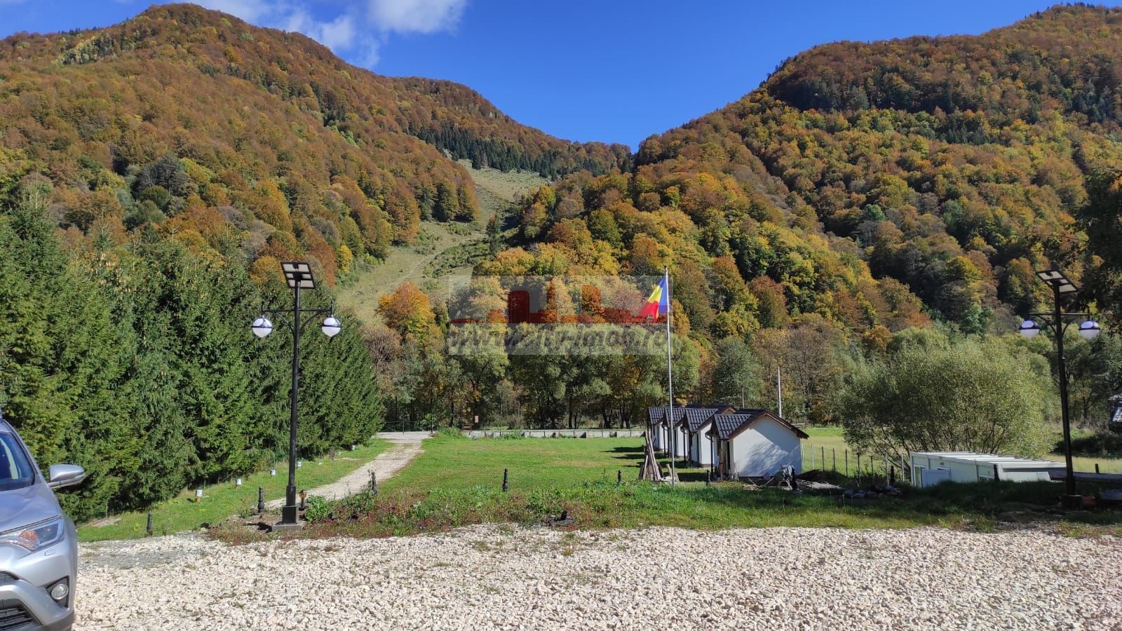 Vanzare Pensiune , Casa ,  Rezervatia Piatra Craiului / Satic, Arges - Poză 3