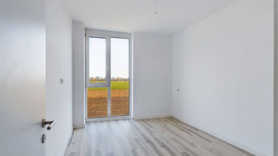 Apartament spațios cu 2 camere în Torontalului - Poză 6