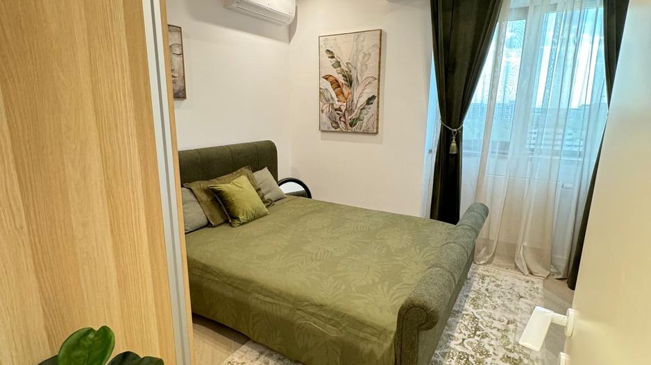 | Top View | Cortina North | 3 Rooms | Luxury | - Poză 8