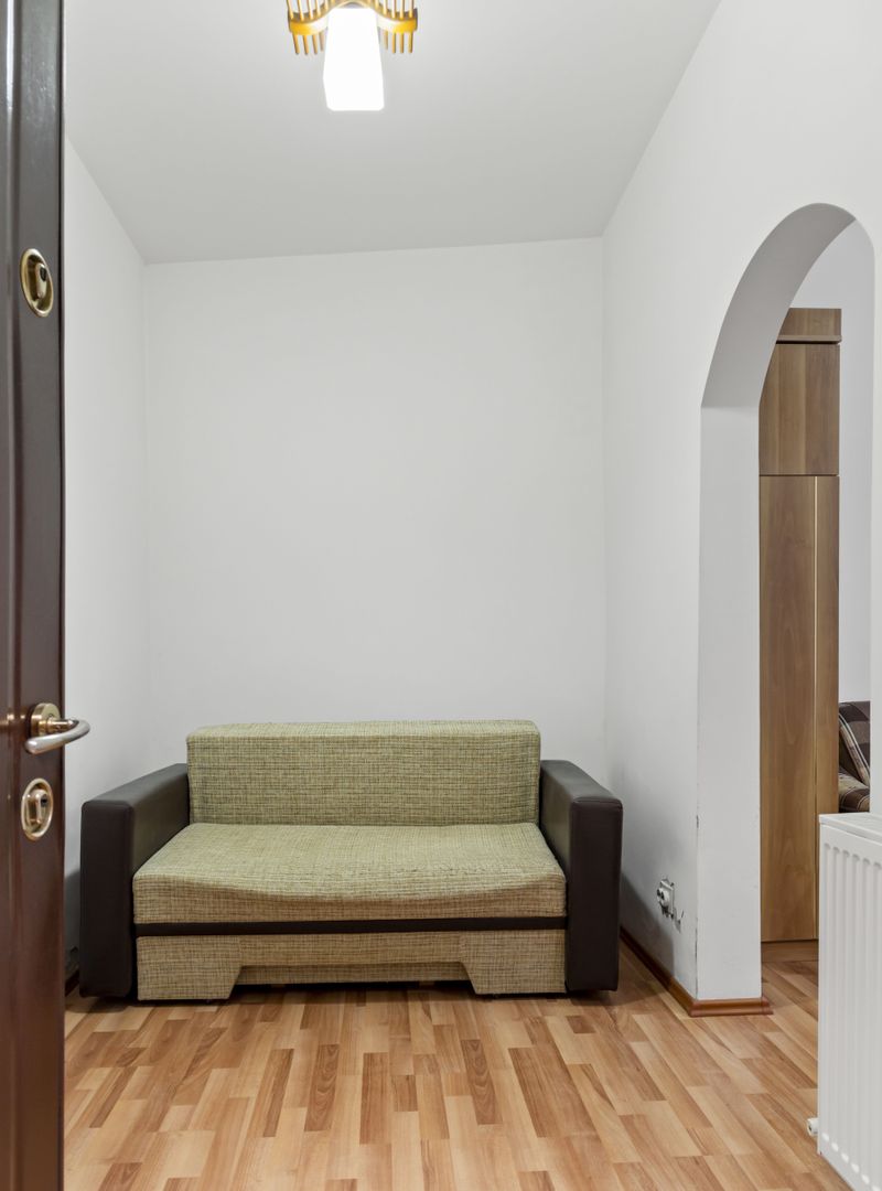 Vindem apartament la curte aproape de parcul Carol - Poză 7