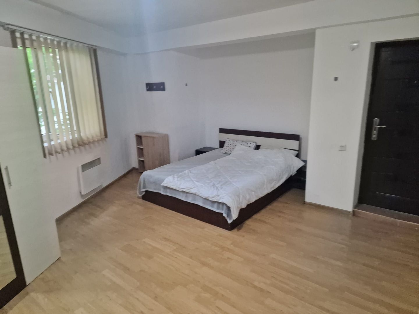 Garsonieră open-space de închiriat - Poză 7