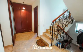 Unirii - Casa 170 mp - 5 camere - 900 mp teren - garaj - Poză 16