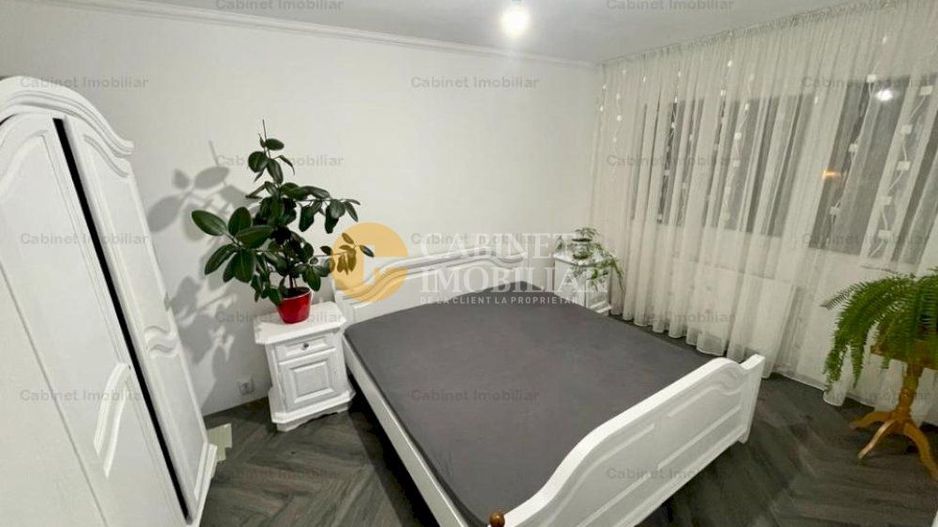 Apartament cu 3 camere - Etaj 1 - Bloc Fara Risc - Zona Podu Ros - Poză 1