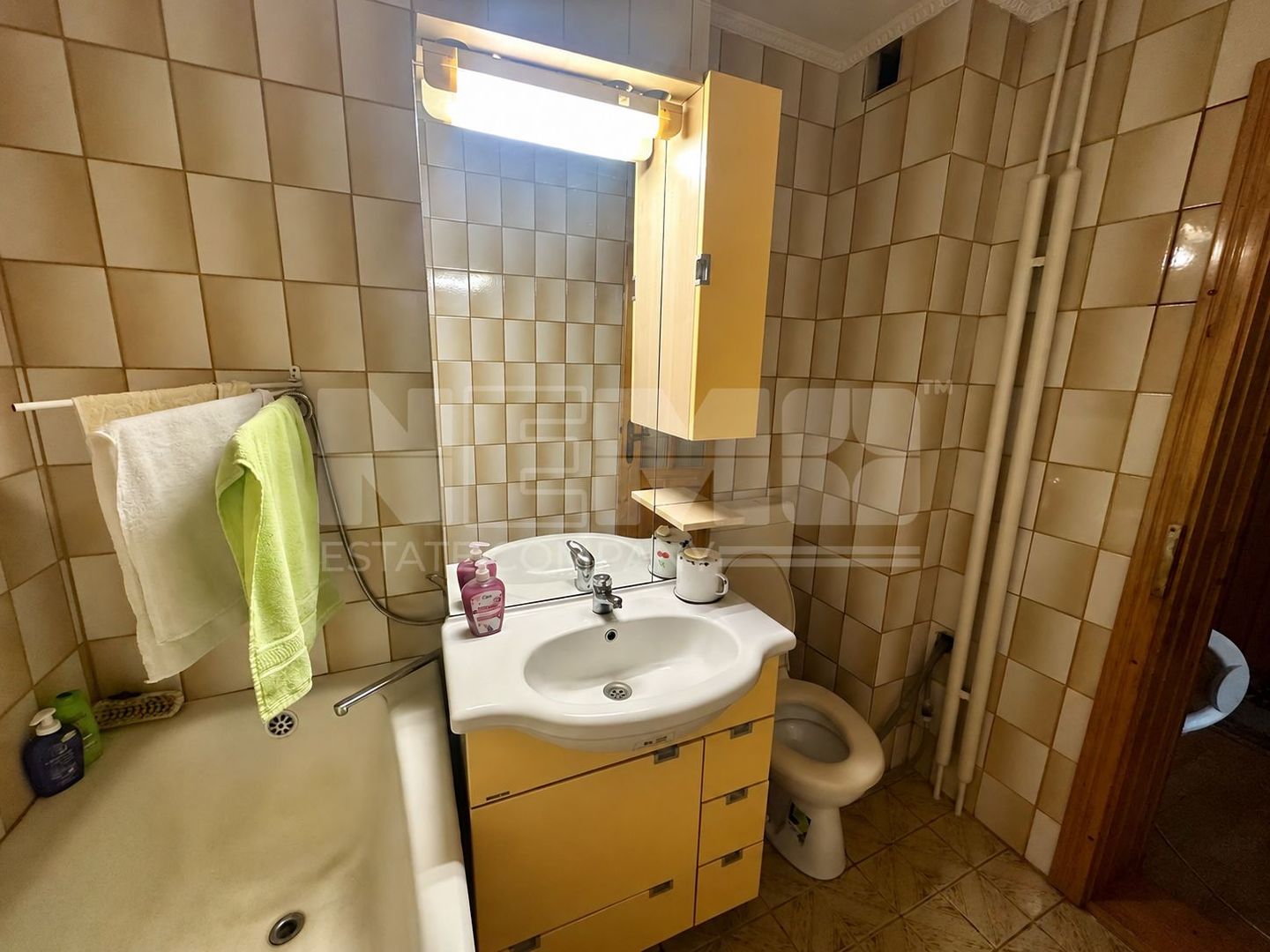 Apartament 3 Camere | Etaj 2 | Zona Oborului | 71.000 Euro - Poză 11