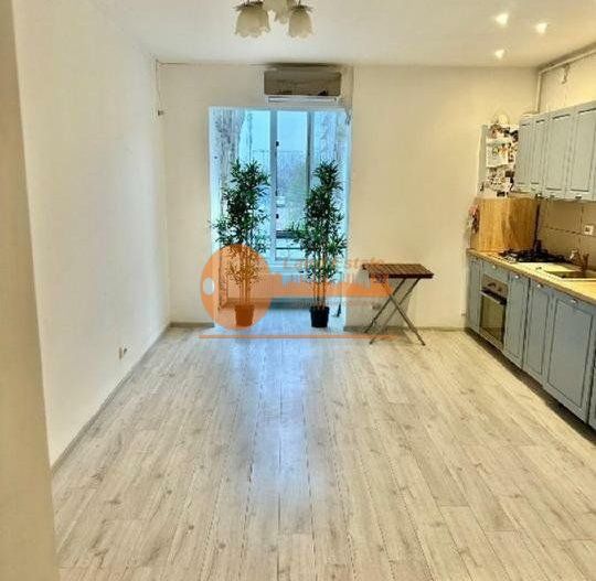 3 camere cu centrala in bloc 2011 – 1 Decembrie / Theodor Pallady - Poză 6