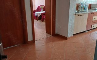 Vând apartament 4 camere - Poză 7