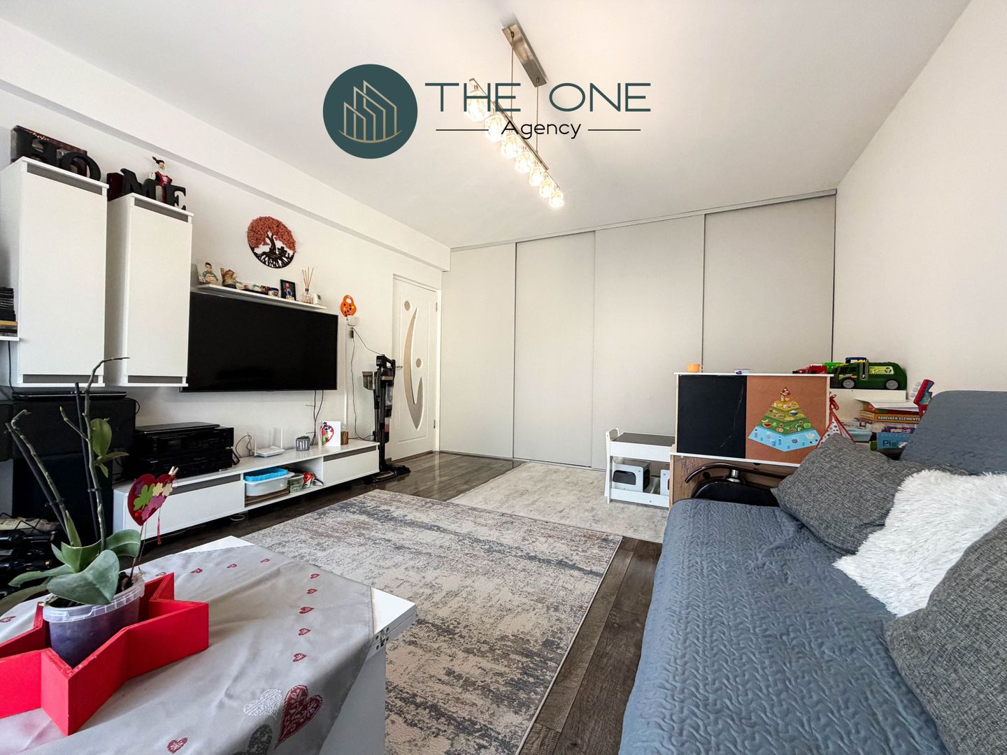 Apartament 2 camere - DECOMANDAT | Etaj intermediar | Florilor - Poză 2