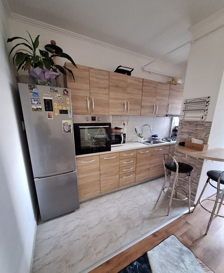 Apartament Modern cu 2 Camere și Terasă în Iris - Poză 3