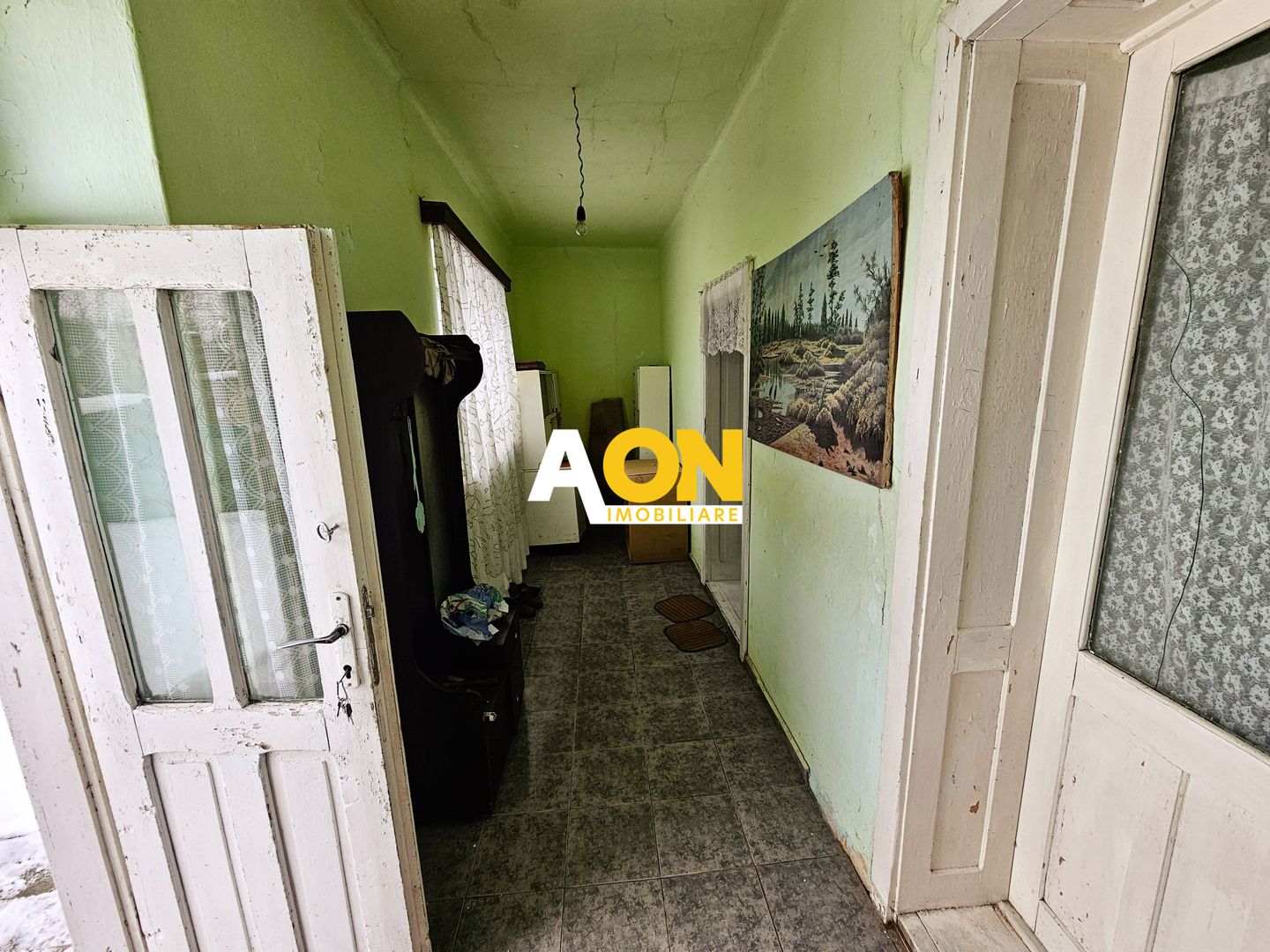 Casă traditională, 3 camere, 1766 mp teren, la asfalt, Vintu de Jos - Poză 11