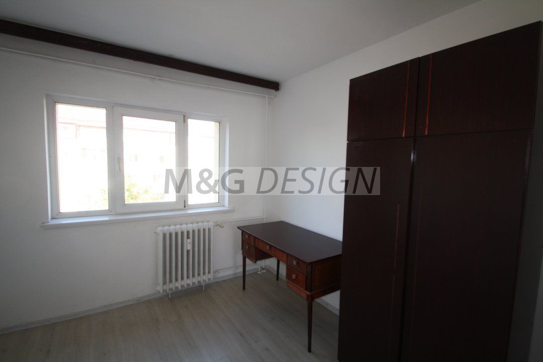 Apartament 3 camere Calea Martirilor - Poză 2