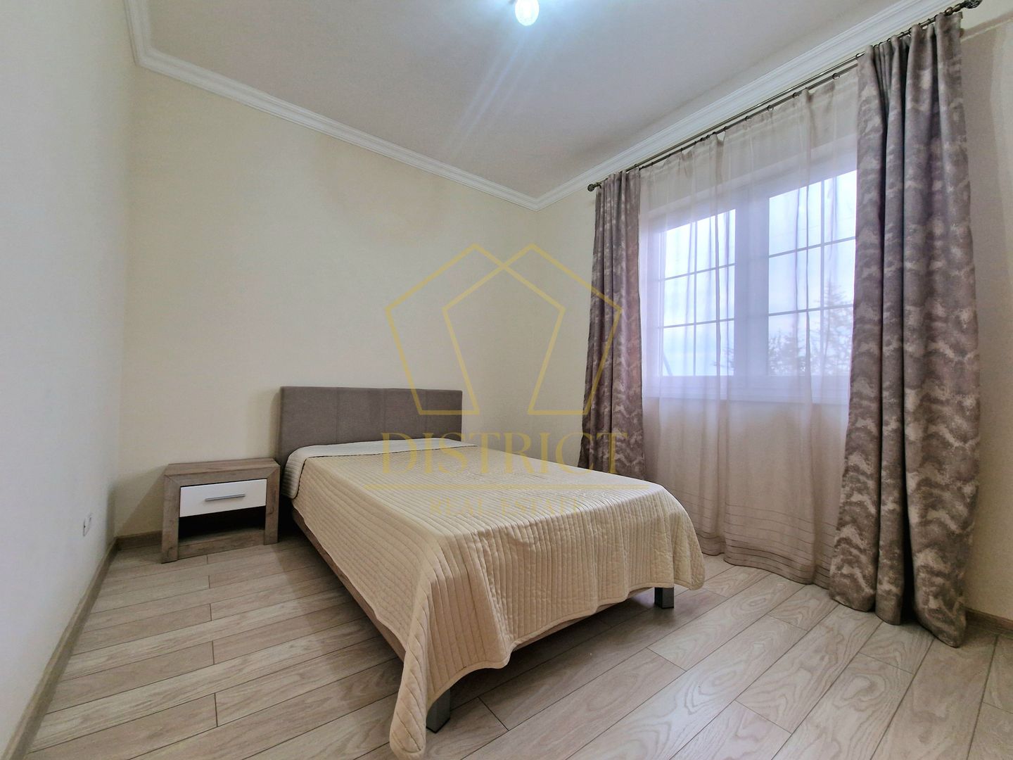 Duplex cu 4 camere si 2 bai | Urseni | Baza sportiva - Poză 1