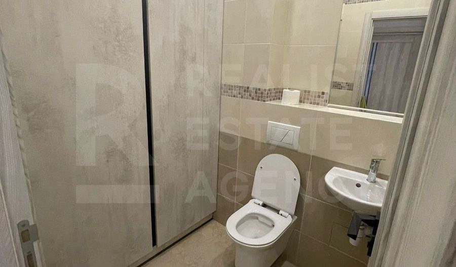Chirie, apartament, 3 camere, strada Calea Ieşilor, Sculeni - Poză 10