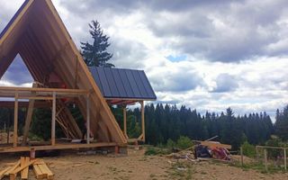 Cabana tip A frame si teren 1000 mp de vanzare / Marisel . Cluj - Poză 3