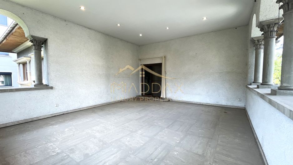 4 rooms ***203 SQM useful*** / 38 SQM terrace + garage / Primaverii - Poză 17