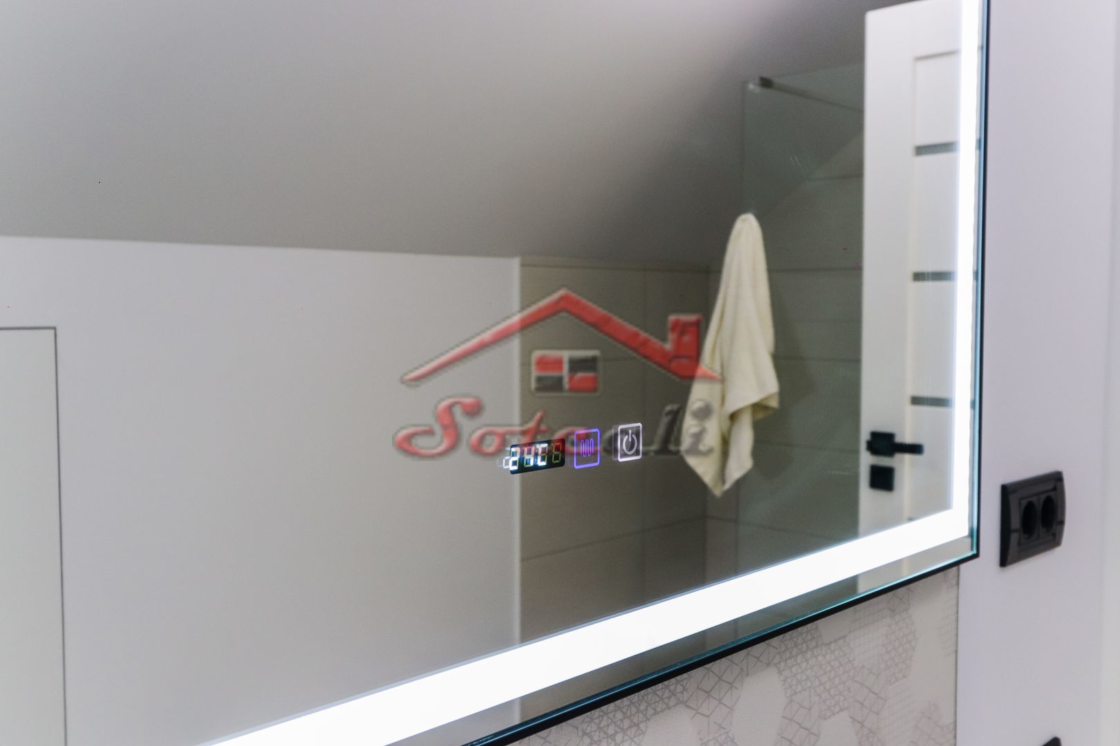 VILĂ MODERNĂ DE LUX CU PISCINĂ, FOTOVOLTAICE ȘI FOIȘOR – BREAZA - Poză 25