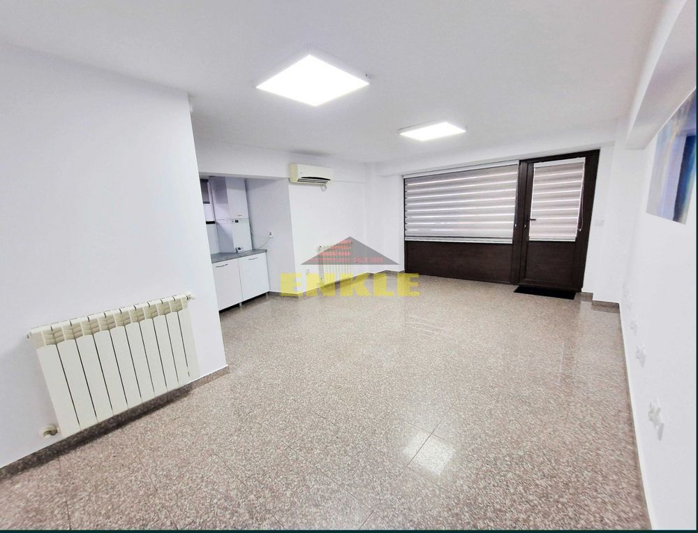 Spațiu comercial de vanzare - Poză 2