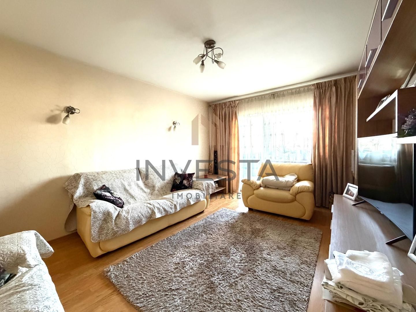 Apartament cu 3 camere in zona strazii Gorunului ! - Poză 2