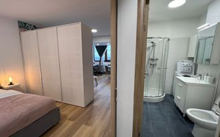 Garsoniera moderna, renovata, cu vedere panoramică – Parcul Tractorul, Brașov - Poză 13