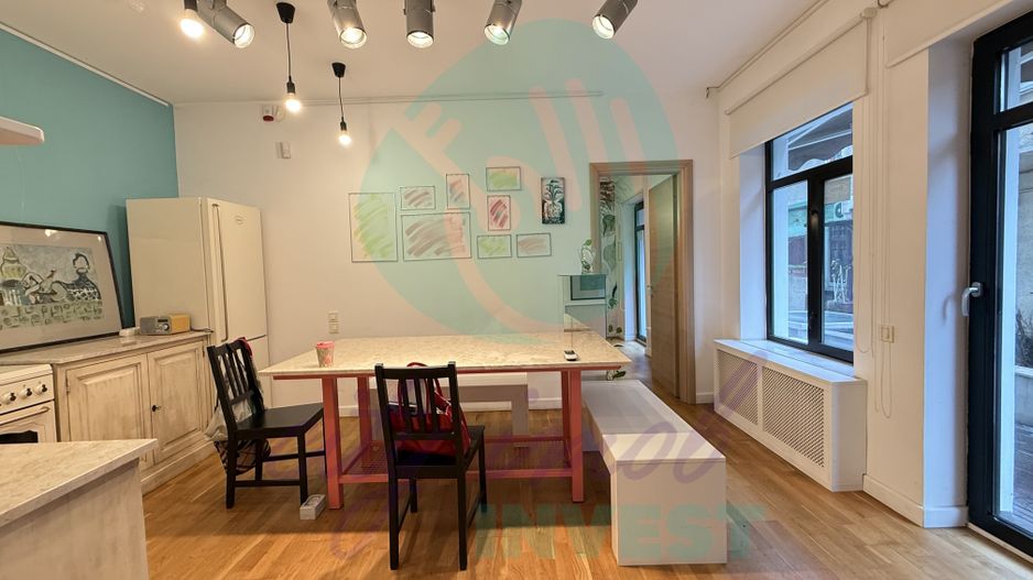 Un apartament Chic ideal ca locuinta sau activitate - Poză 11