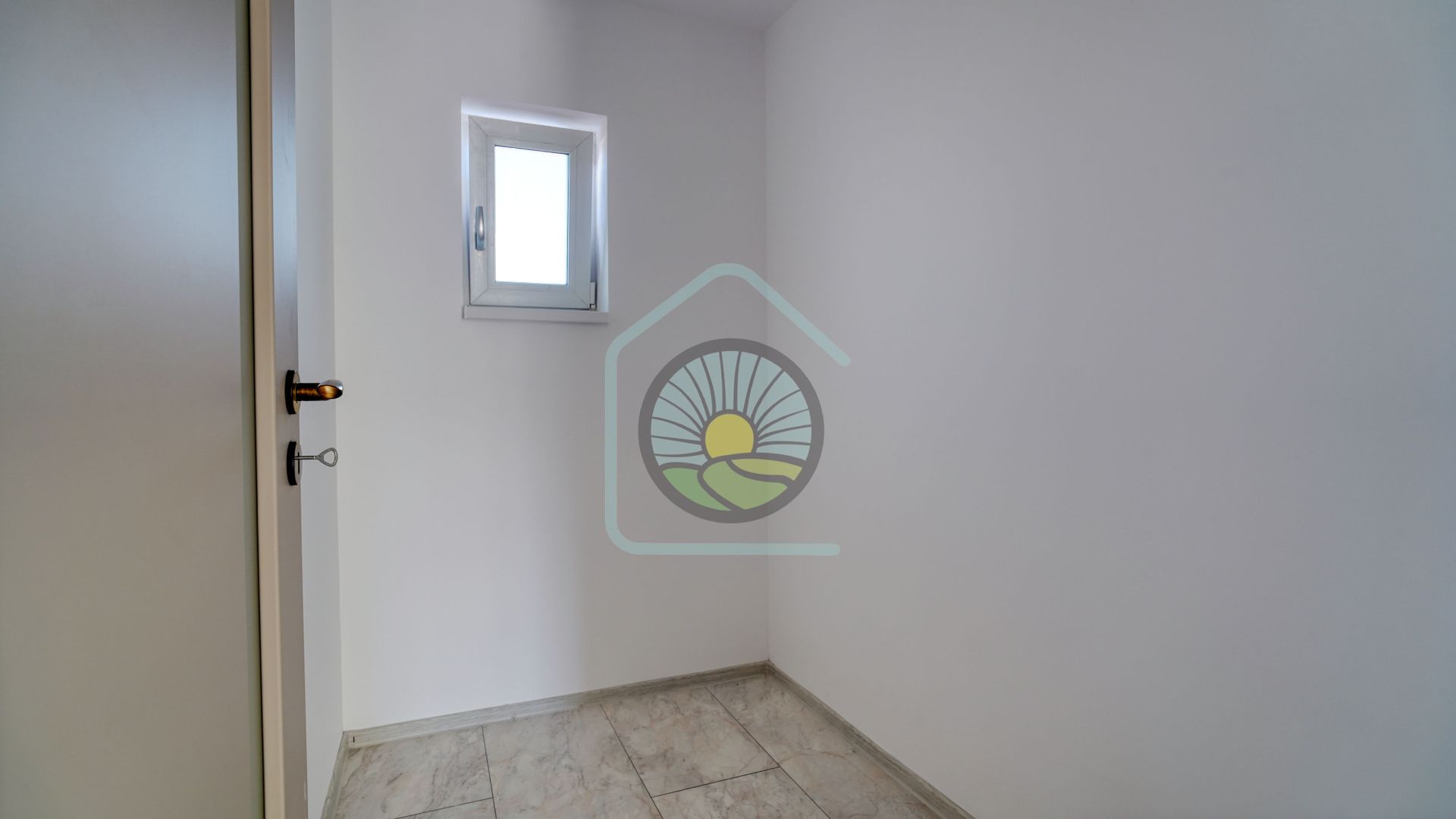 Rezervat! Casa  Tarlungeni Izvor Brasov - Poză 16