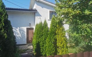 Casă de închiriat în zona Dancu, Iași – curte și terasă generoasă - Poză 1