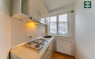 De închiriat - Apartament la casă cu 2 camere zona UTA - Arad - Poză 3