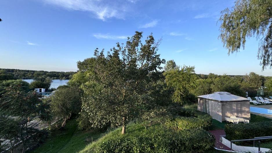 Hotel 20 camere Delta Dunarii 50 m deschidere teren 6000 mp acces auto - Poză 52